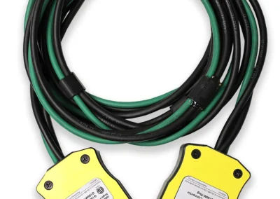 100A-stage-pin-green-ground-220 volt
